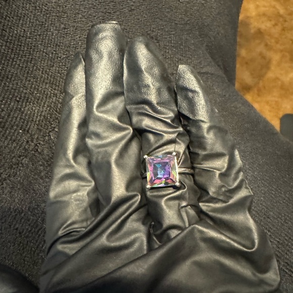 SOLD!!!!!BRAND NEW MYSTIC TOPAZ RING - Picture 8 of 10